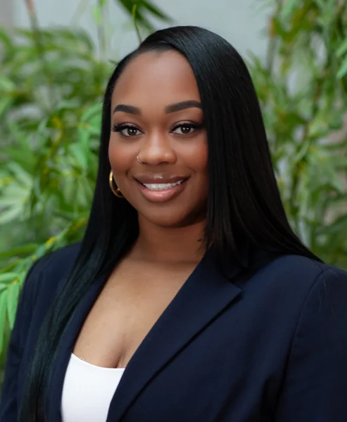 Jasmine Brown, Agent